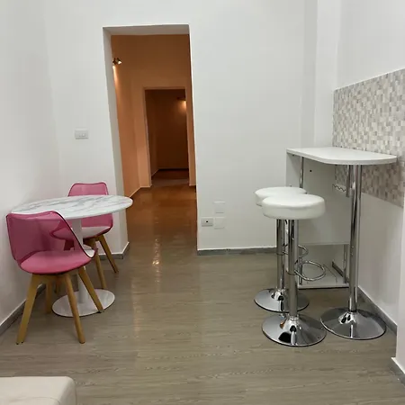 Dante's Dream Apartamento Bari
